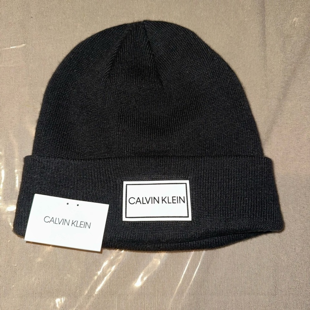 Calvin Klein Men's Patch Key Beanie